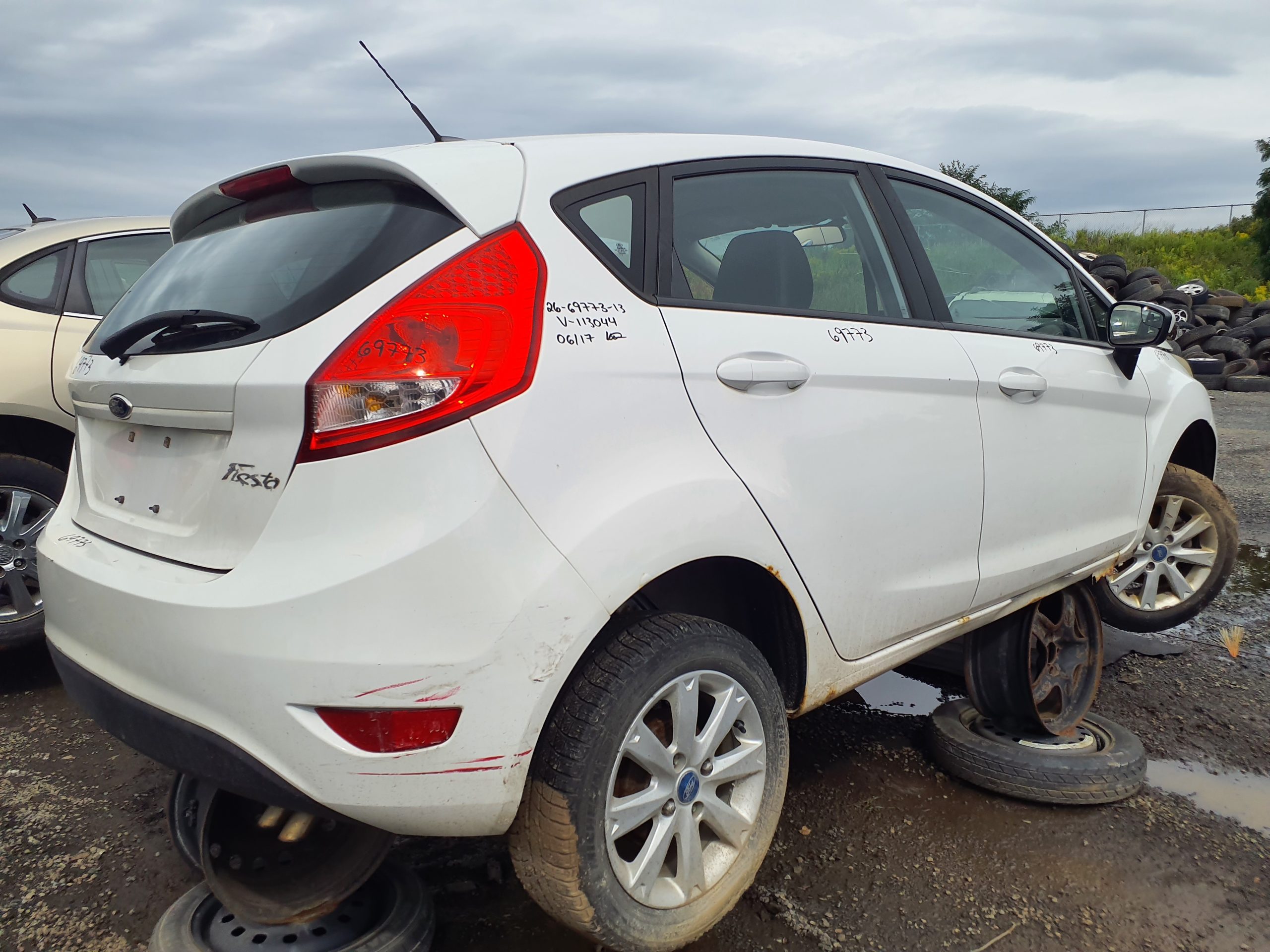 FORD FIESTA 2013