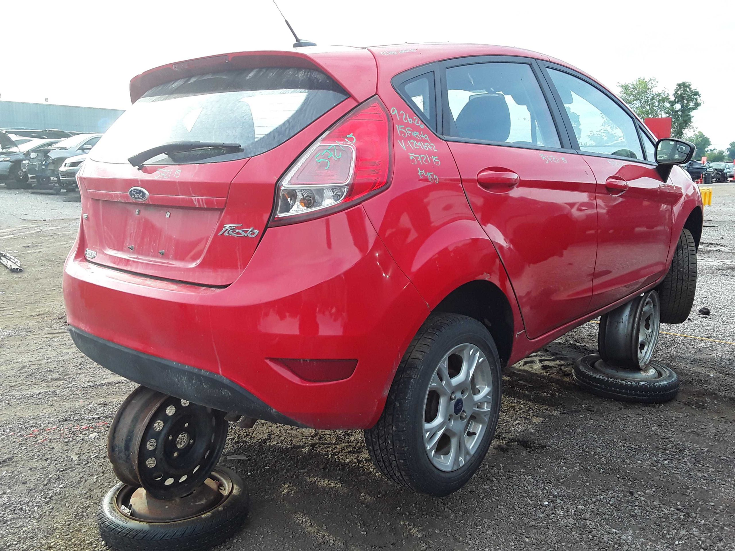 FORD FIESTA 2015
