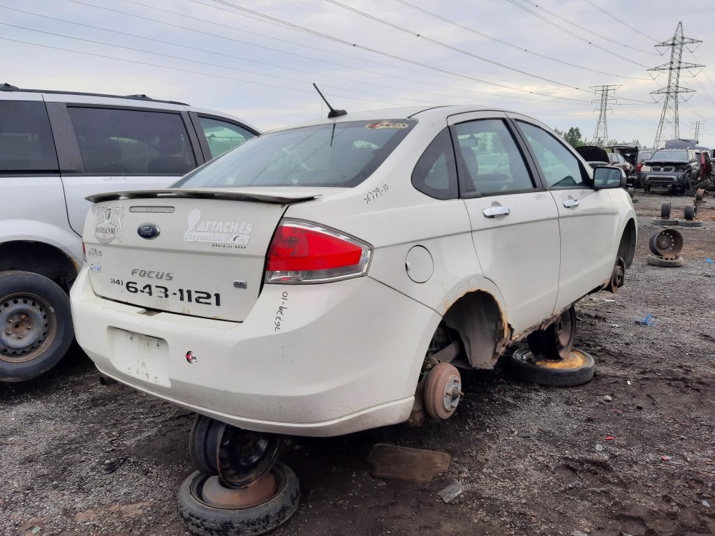 FORD FOCUS 2010