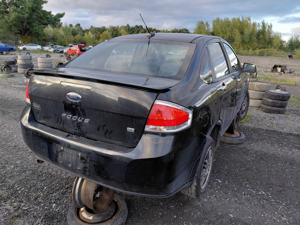 FORD FOCUS 2010