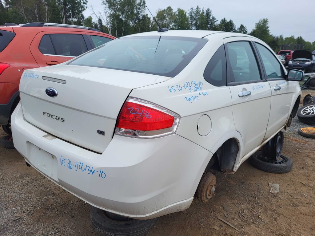 FORD FOCUS 2010