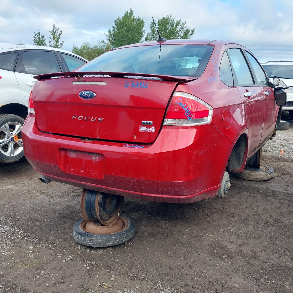 FORD FOCUS 2010