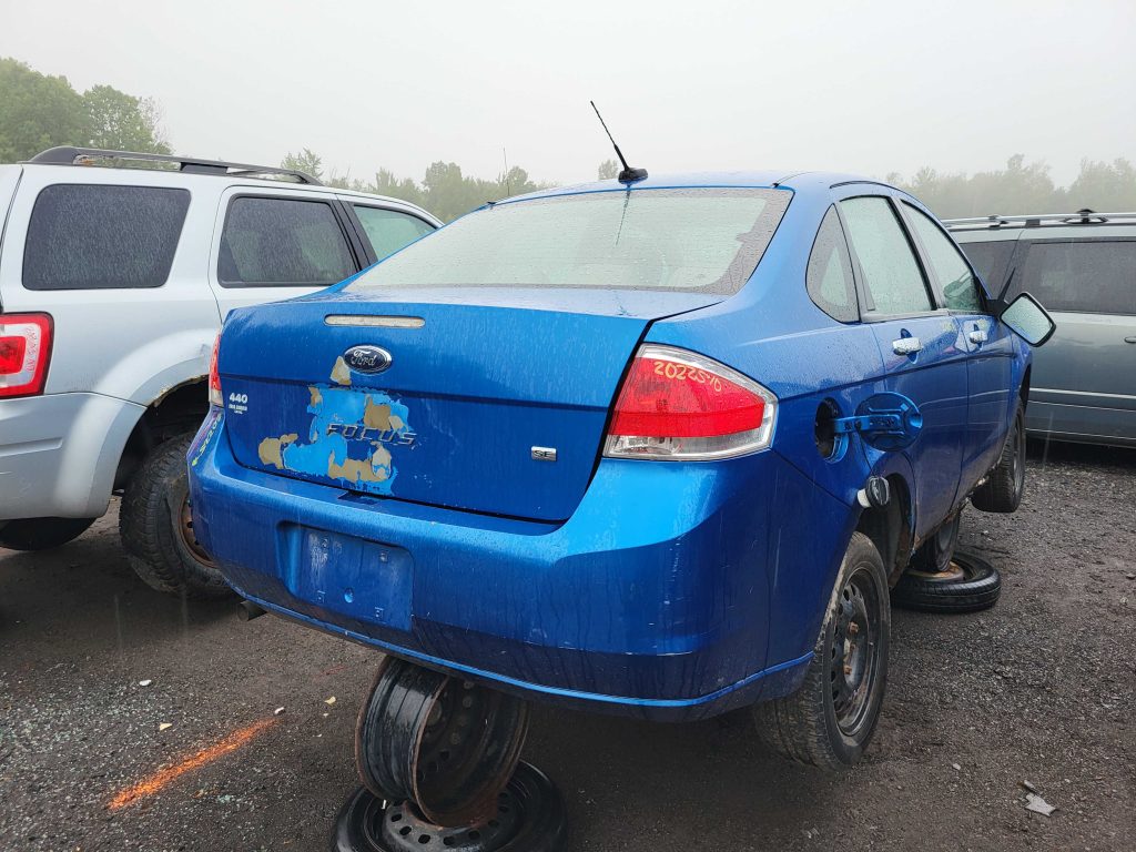 FORD FOCUS 2010