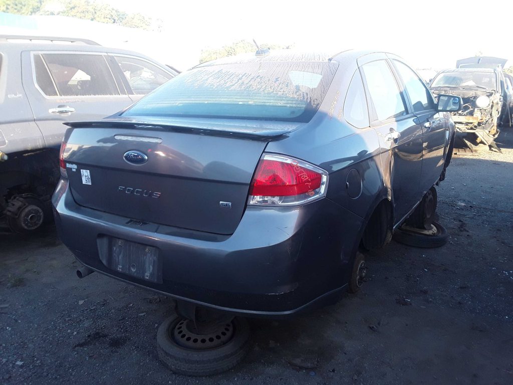 FORD FOCUS 2010