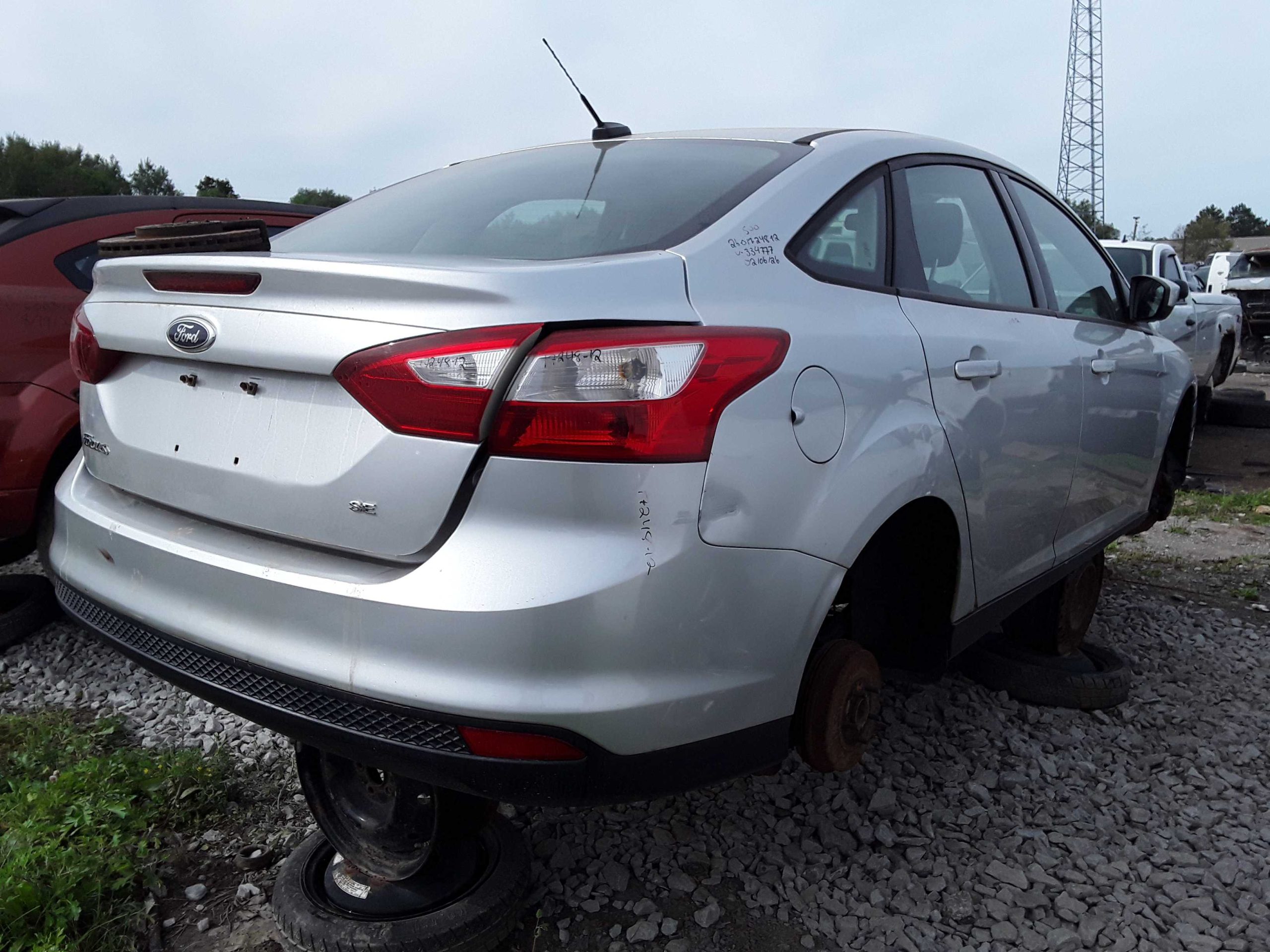 FORD FOCUS 2012