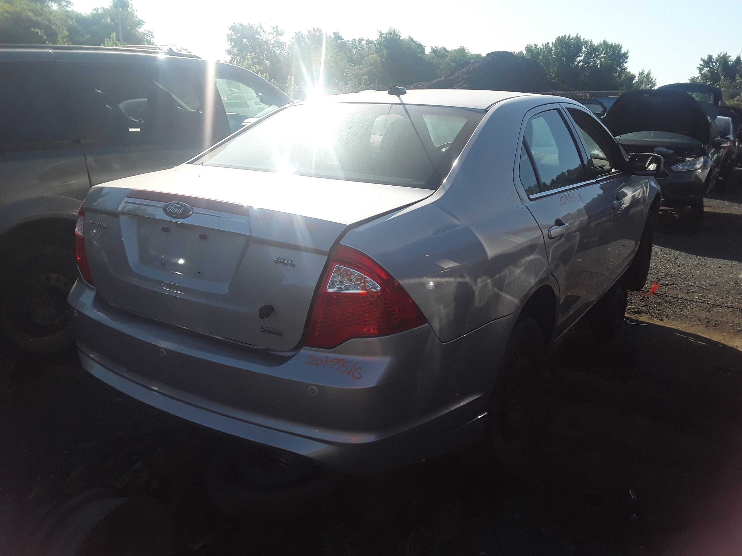 FORD FUSION 2010