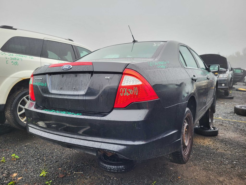 FORD FUSION 2010