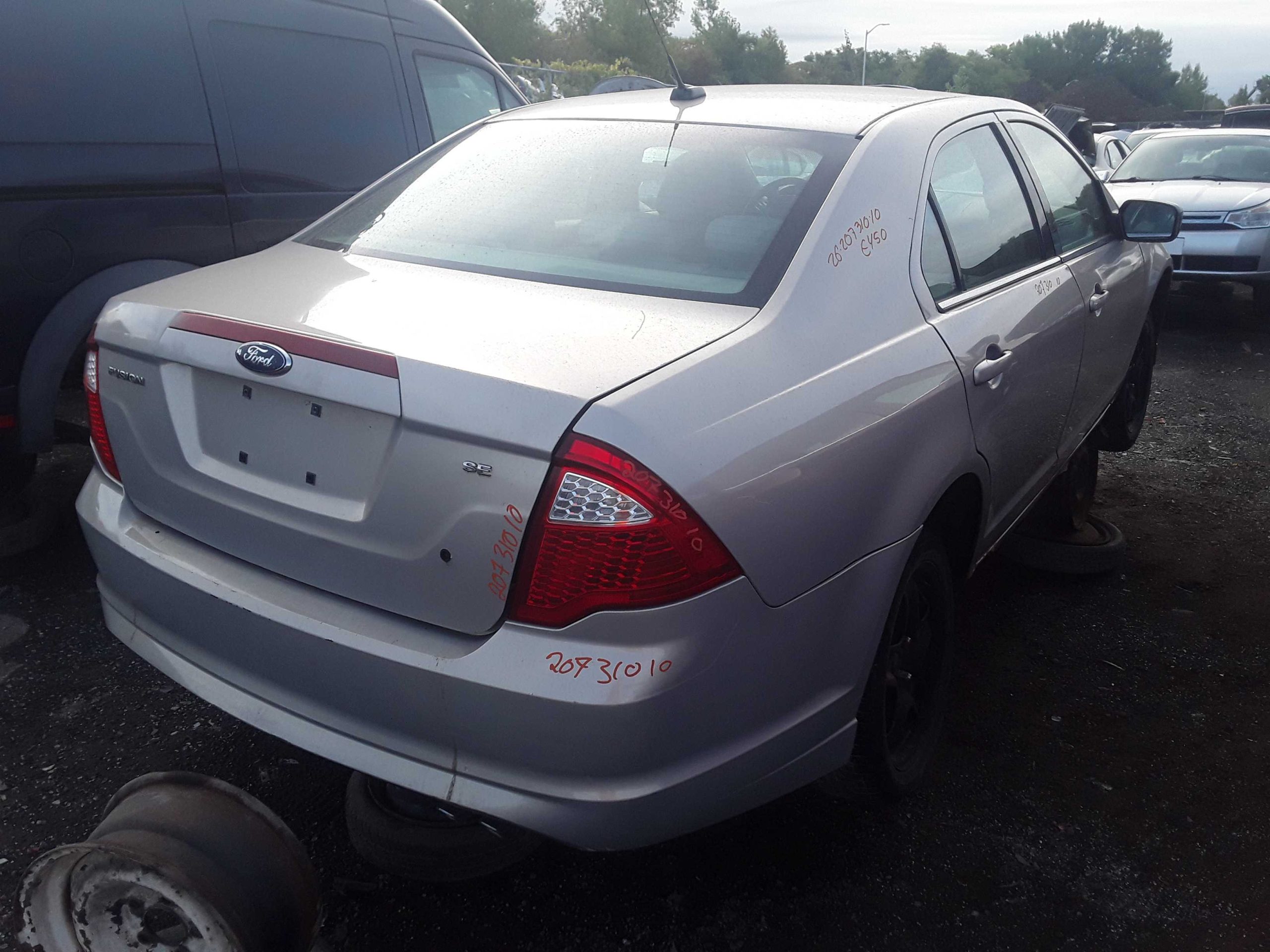 FORD FUSION 2010