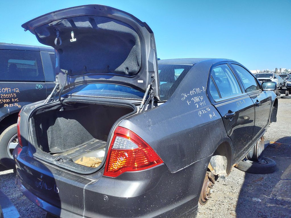 FORD FUSION 2010