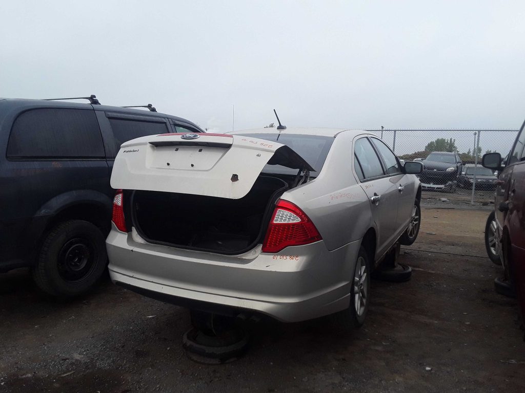 FORD FUSION 2010