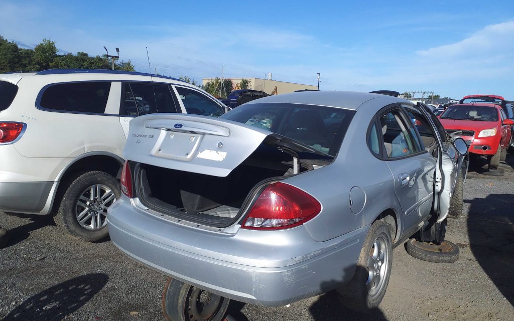 FORD TAURUS 2005