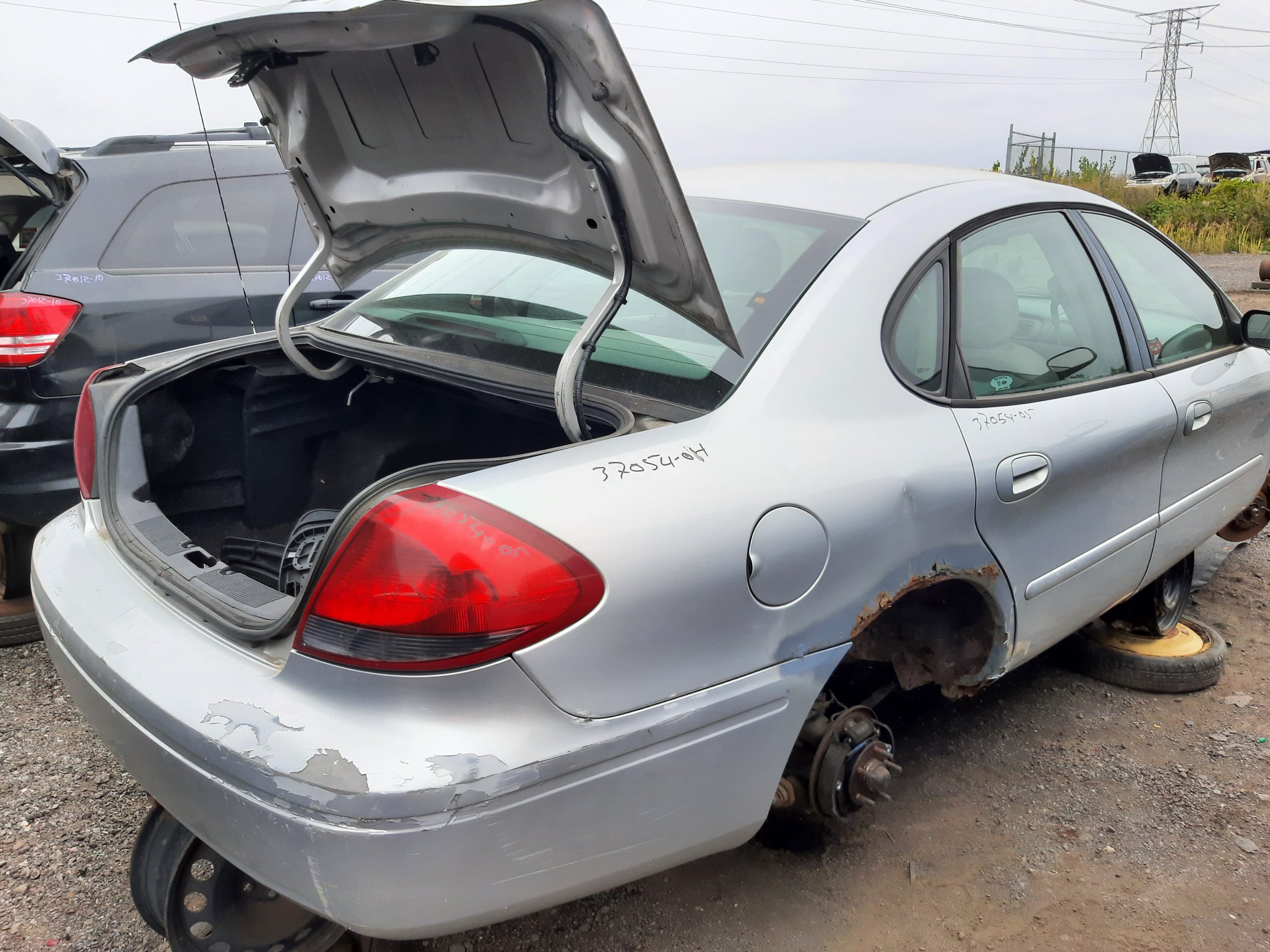 FORD TAURUS 2005