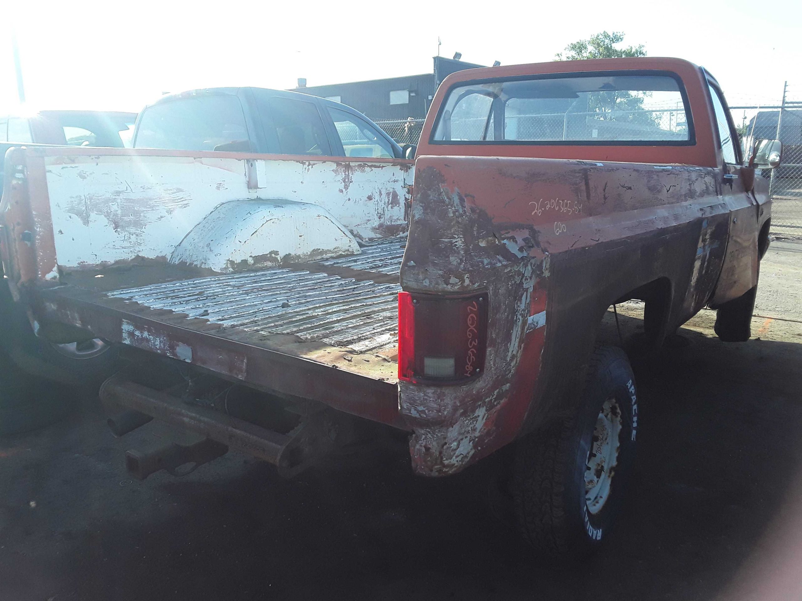 GMC 1/2 TON PICKUPS 1984