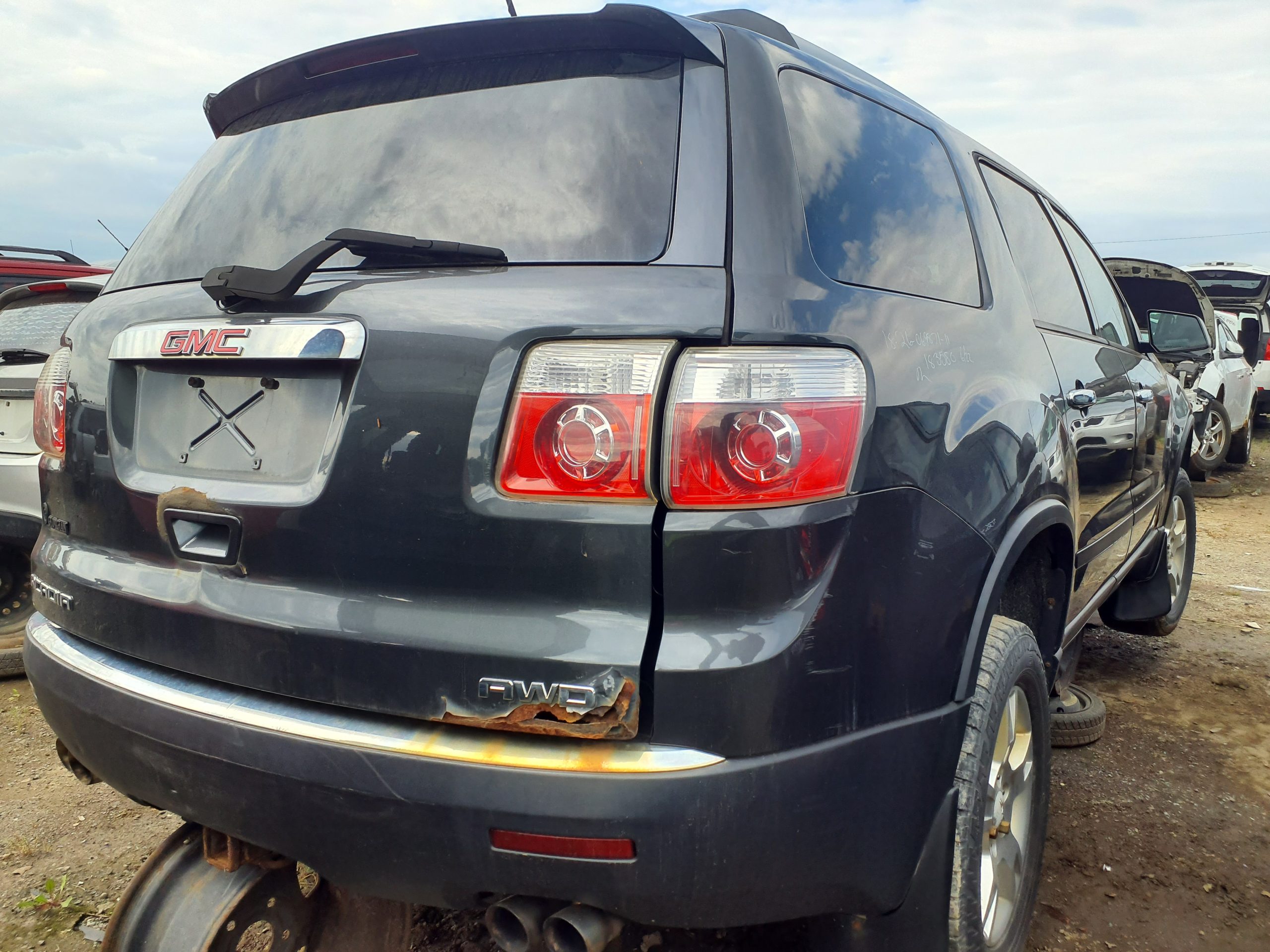 GMC ACADIA 2011