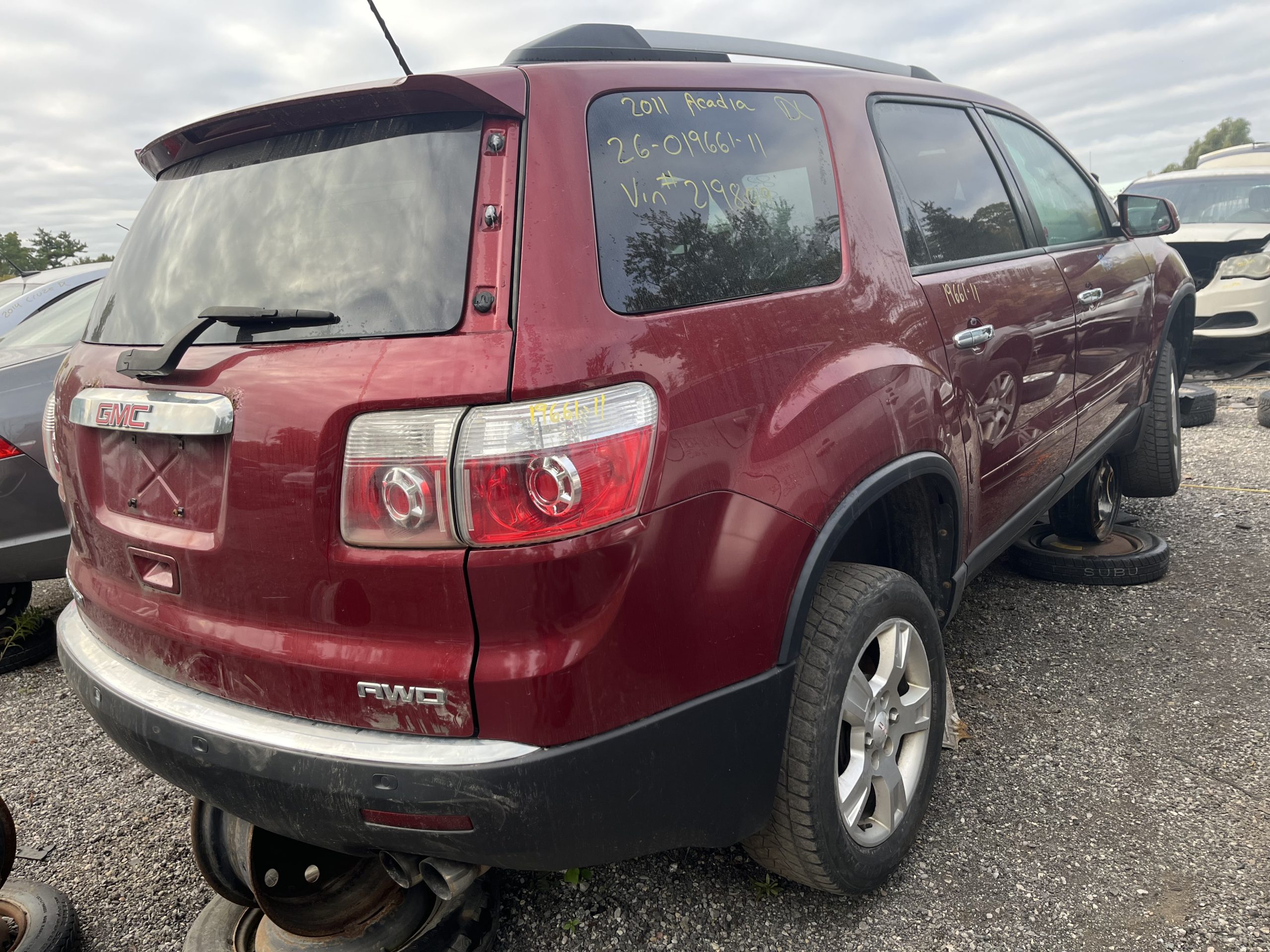 GMC ACADIA 2011