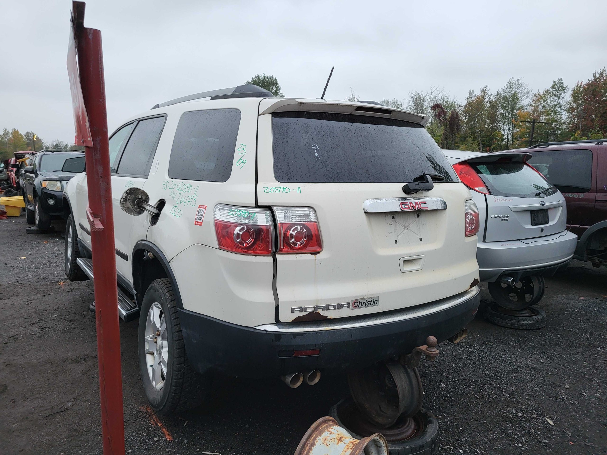GMC ACADIA 2011