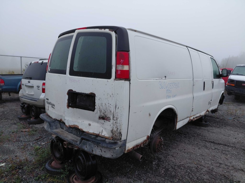 GMC SAVANA CARGO 2012
