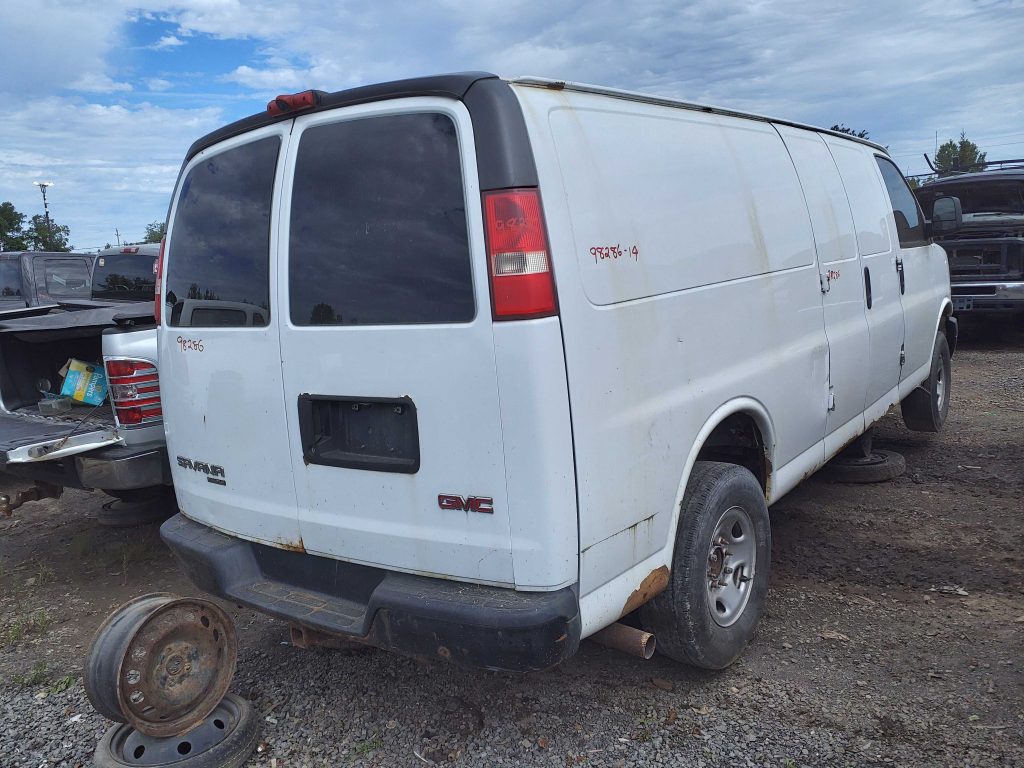 GMC SAVANA CARGO 2014