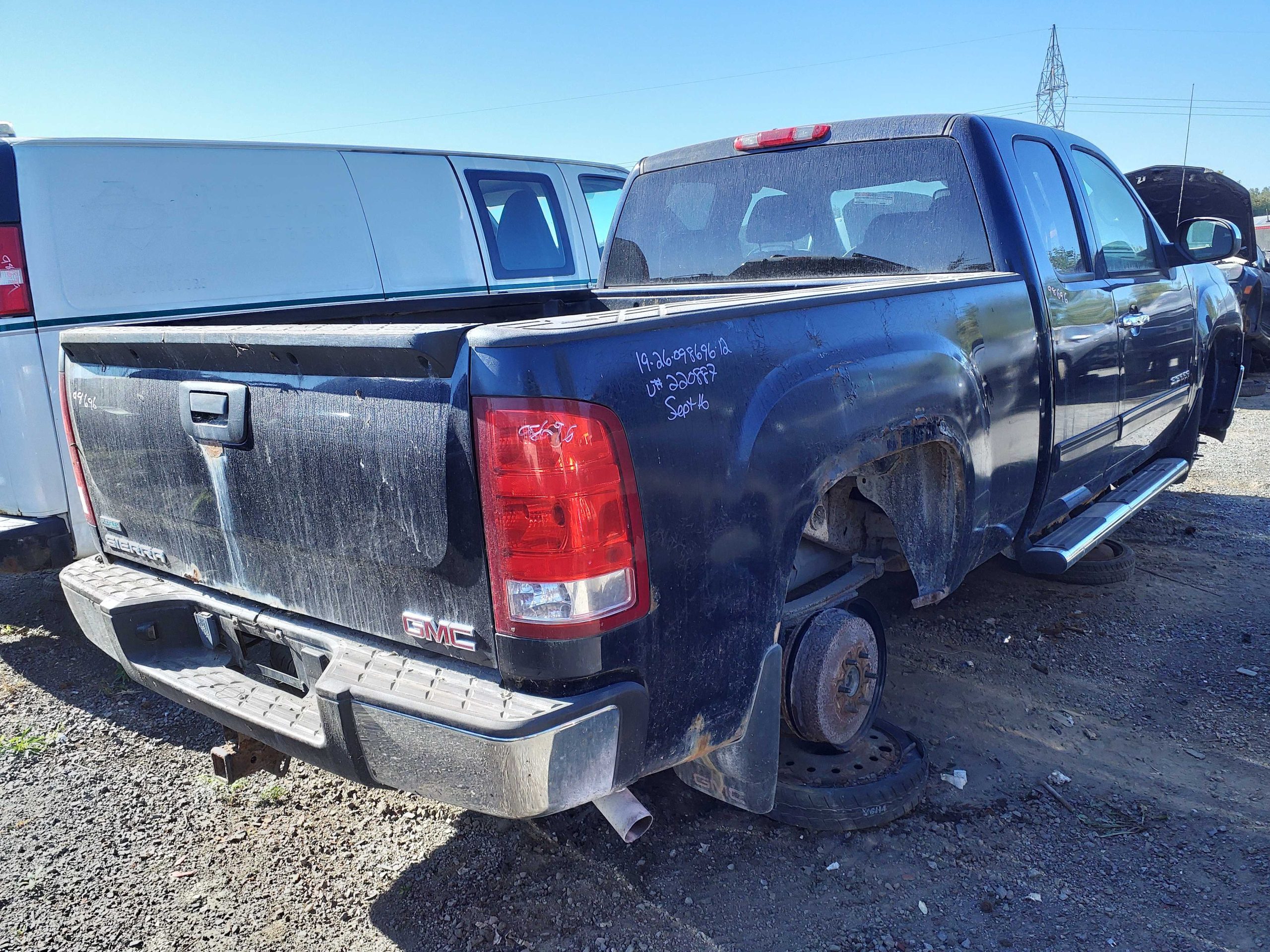 GMC SIERRA 1500 2012