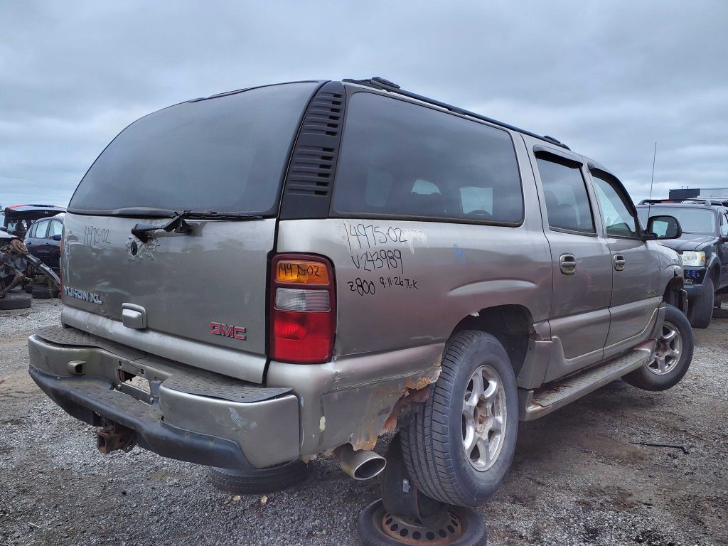 GMC YUKON 2002