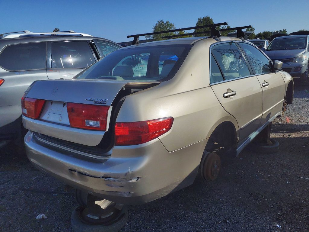 HONDA ACCORD 2005