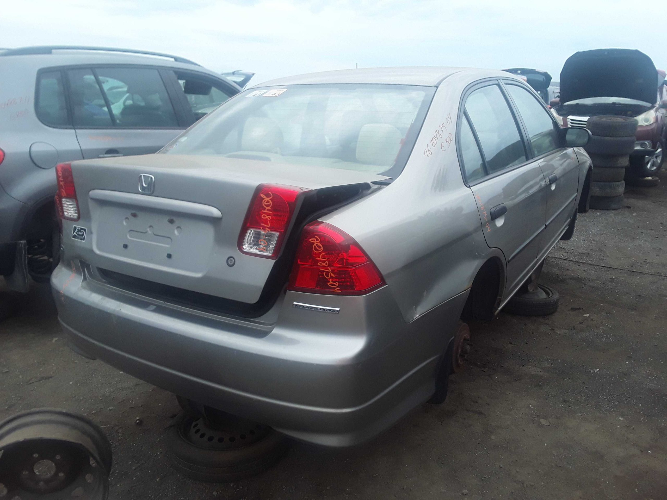 HONDA CIVIC 2004
