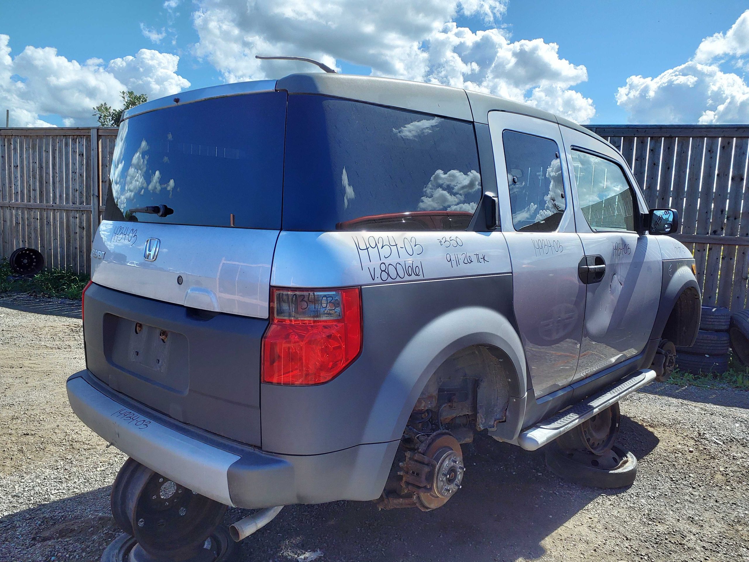 HONDA ELEMENT 2003