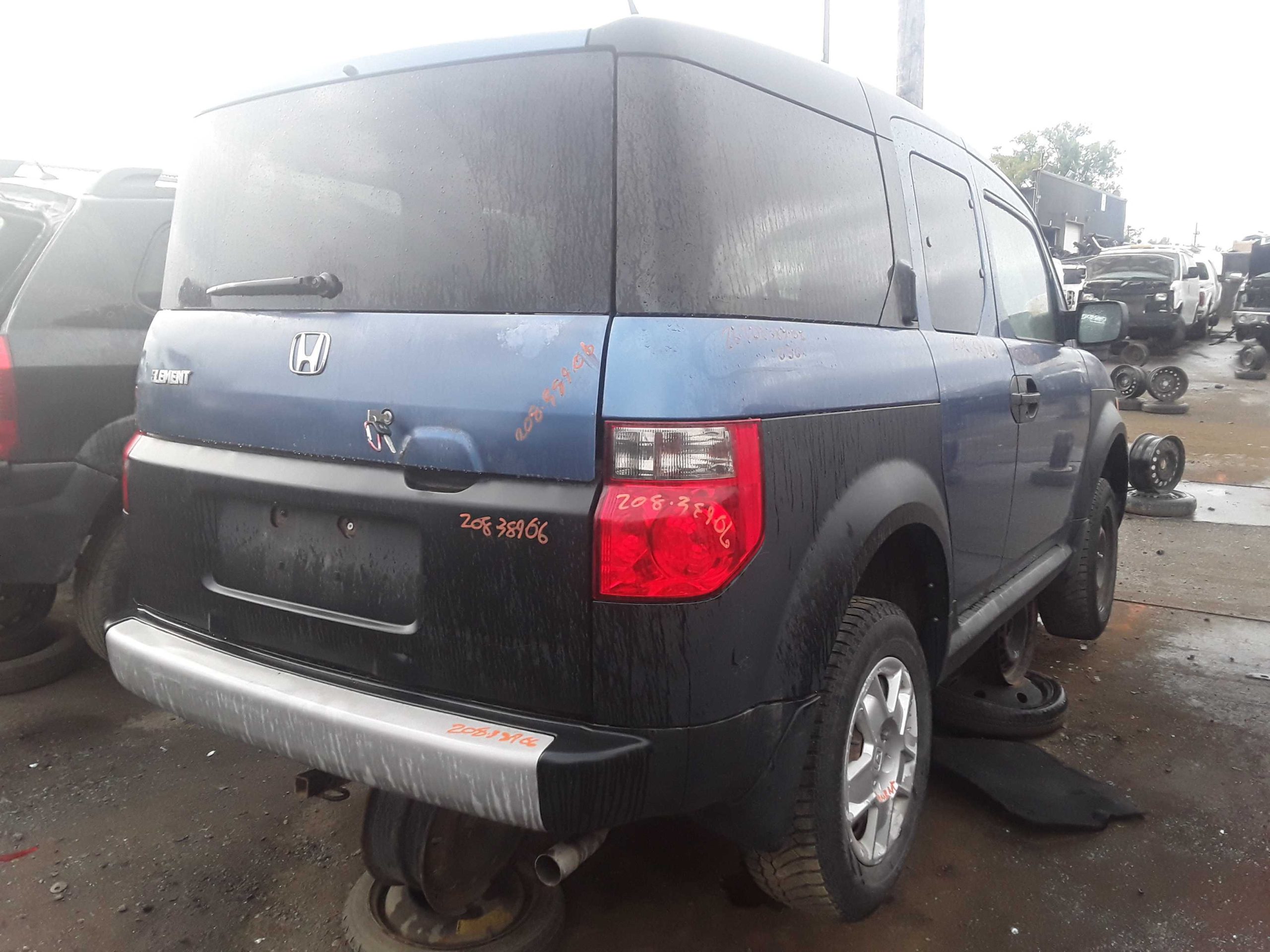 HONDA ELEMENT 2006