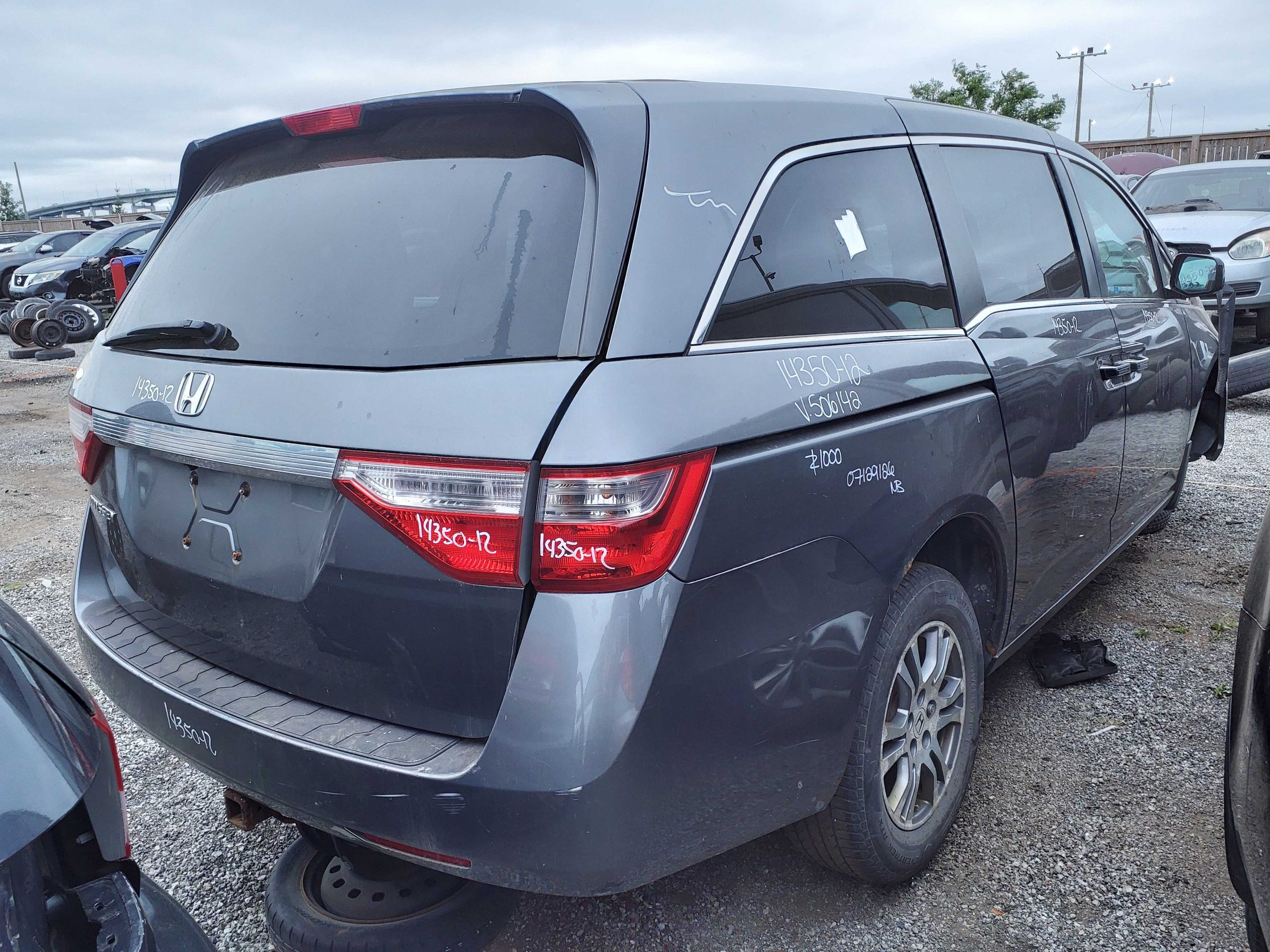 HONDA ODYSSEY 2012