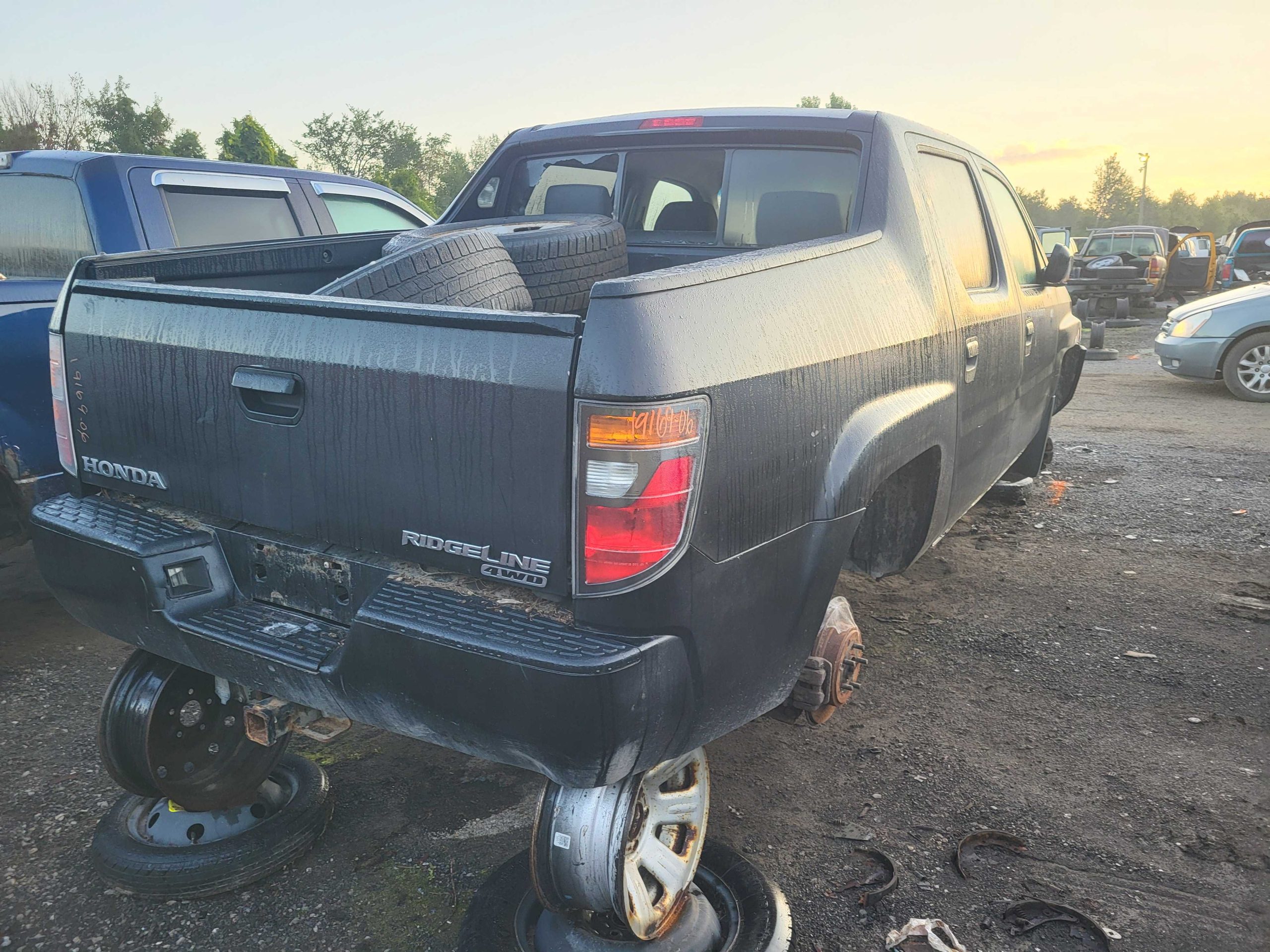 HONDA RIDGELINE 2006