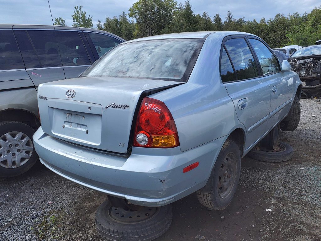 HYUNDAI ACCENT 2004
