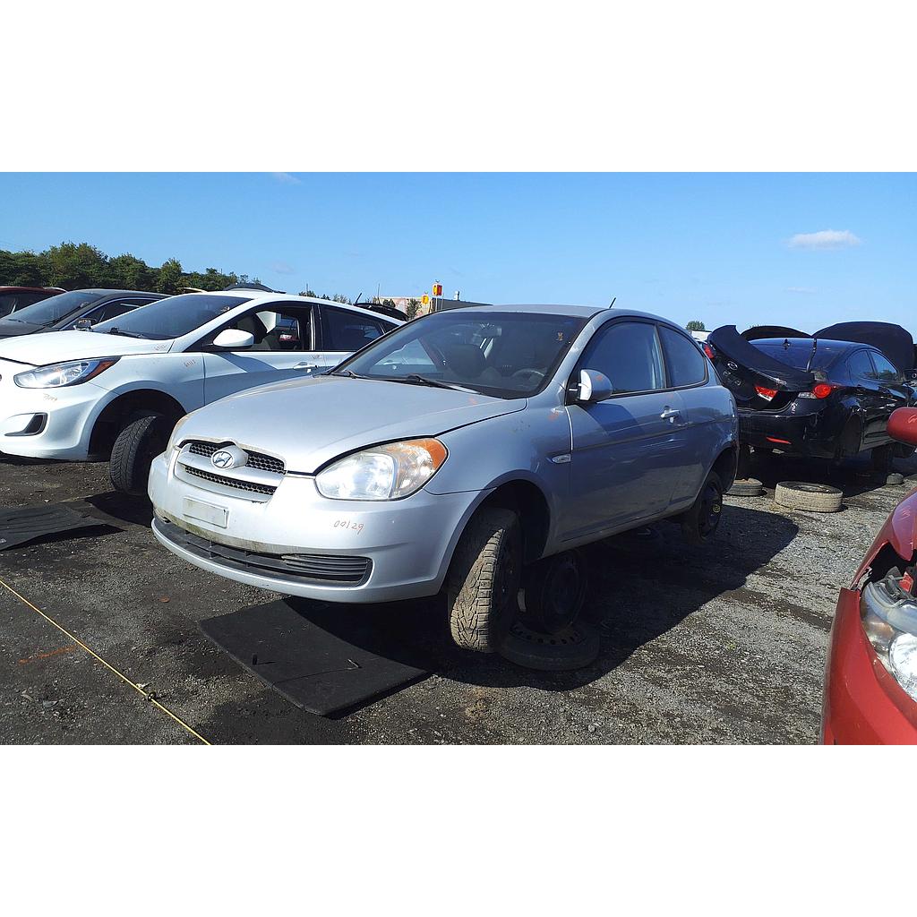 HYUNDAI ACCENT 2009
