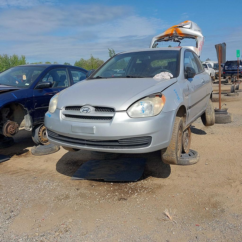 HYUNDAI ACCENT 2009
