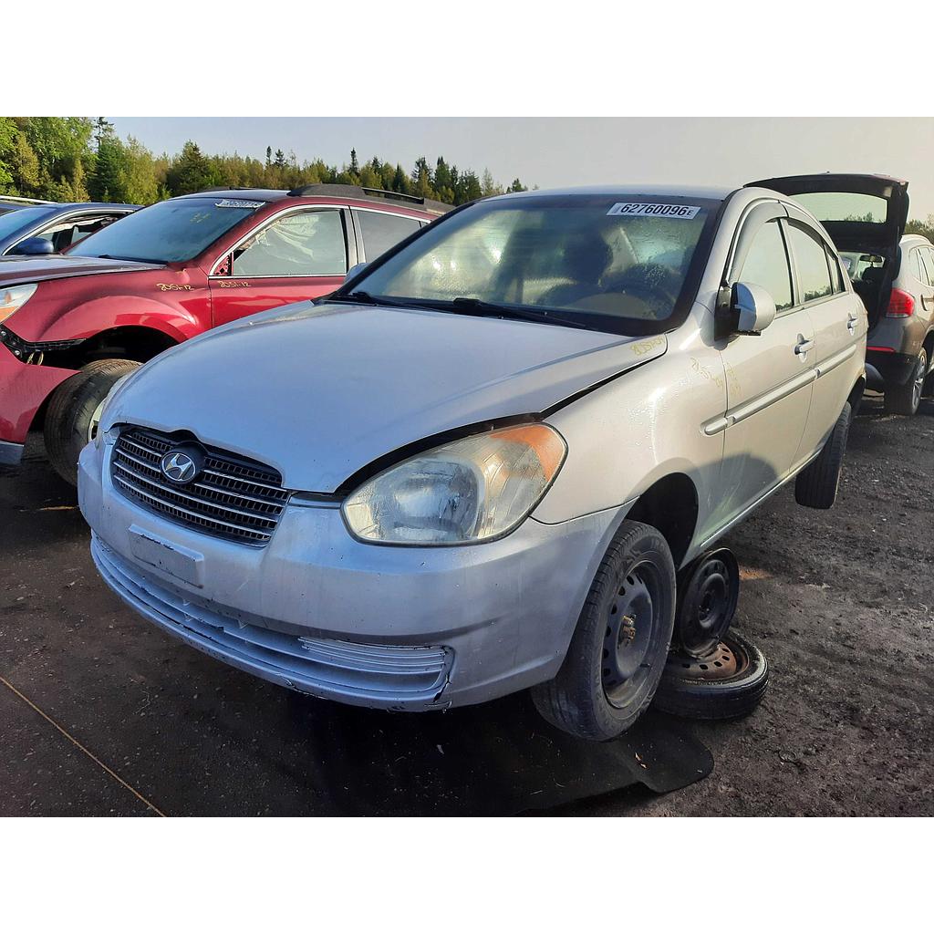 HYUNDAI ACCENT 2009