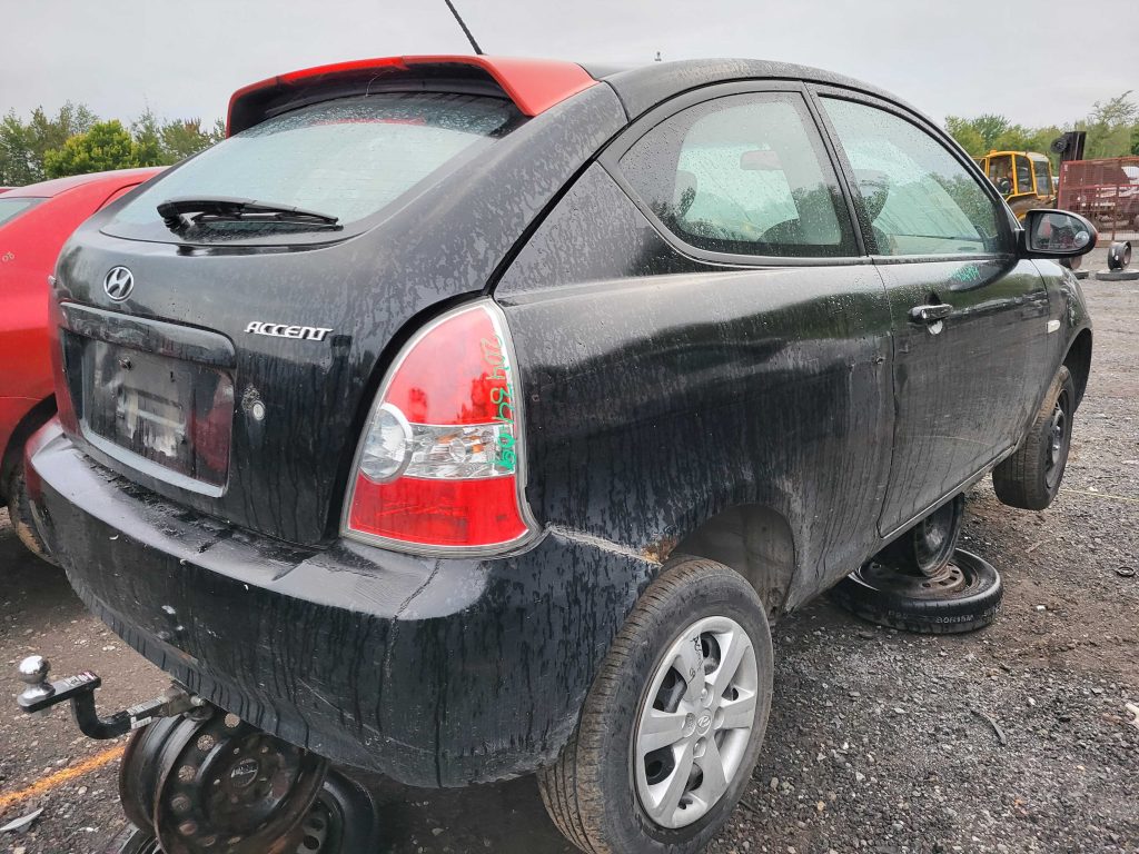 HYUNDAI ACCENT 2009