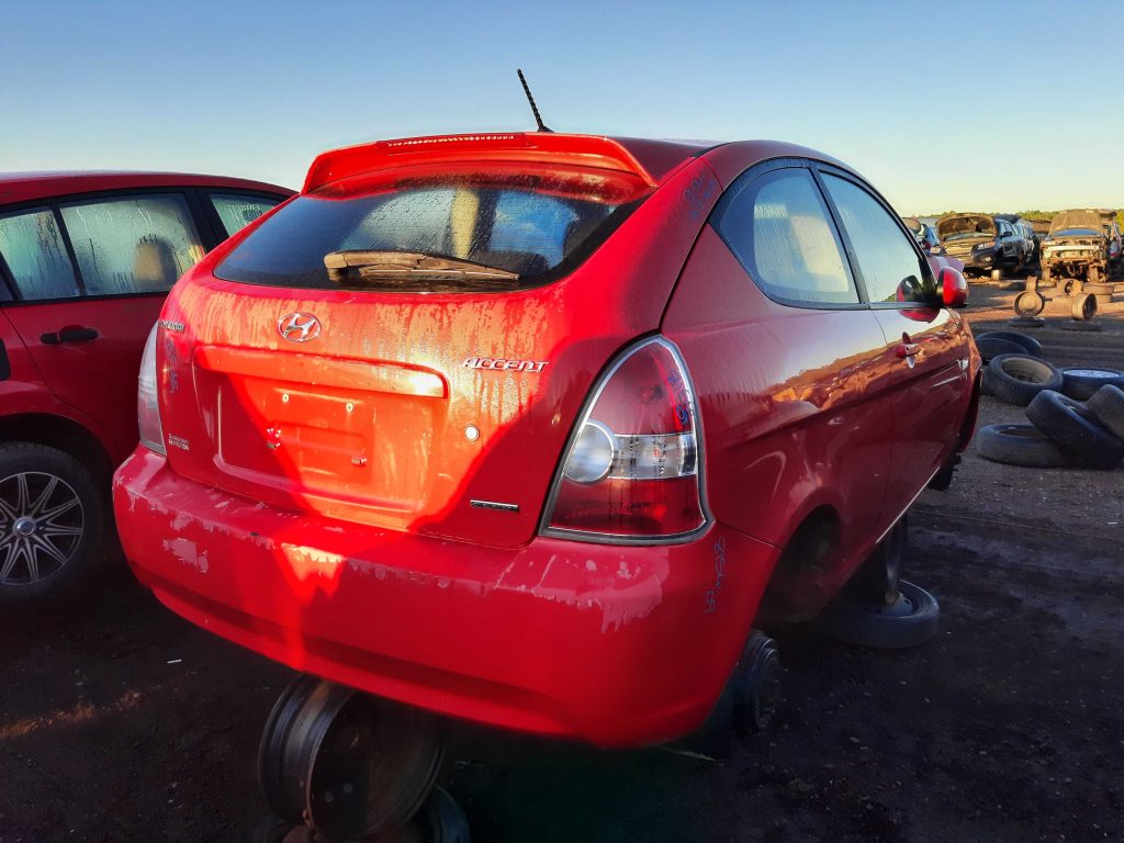 HYUNDAI ACCENT 2009