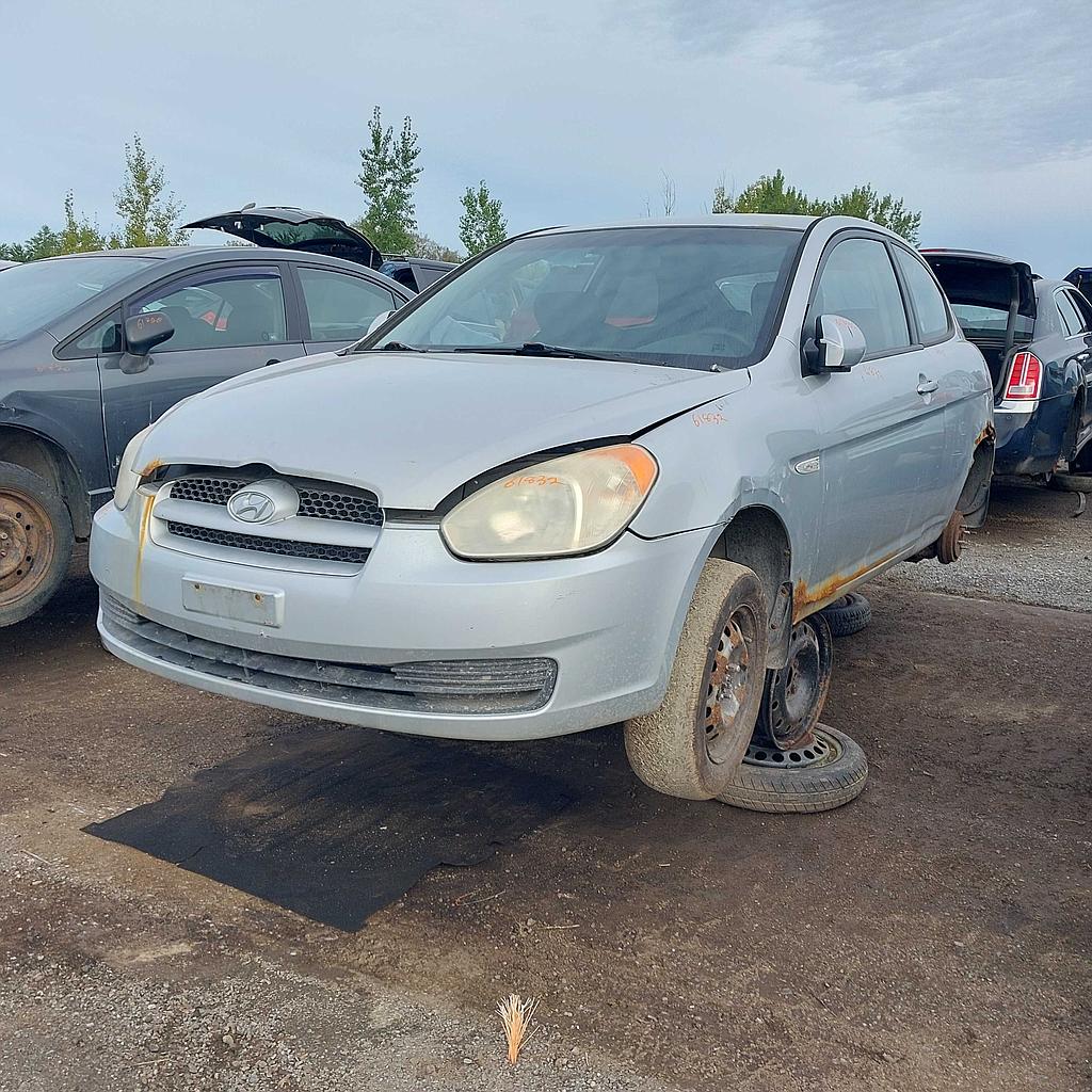 HYUNDAI ACCENT 2009