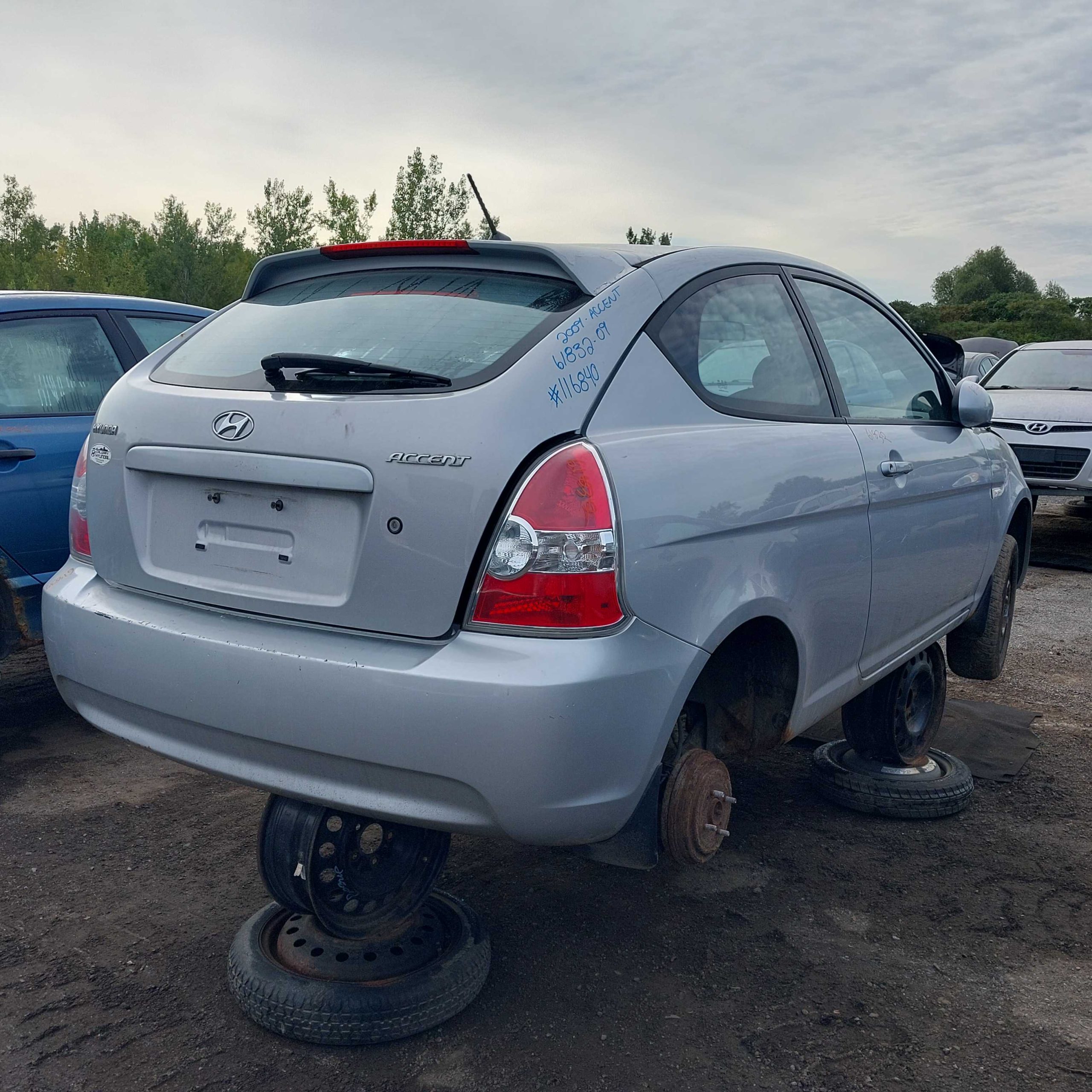 HYUNDAI ACCENT 2009