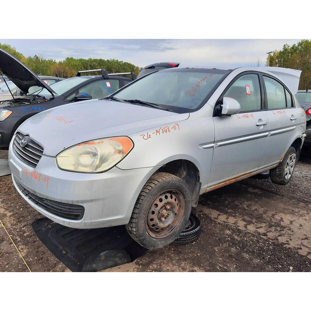 HYUNDAI ACCENT 2009