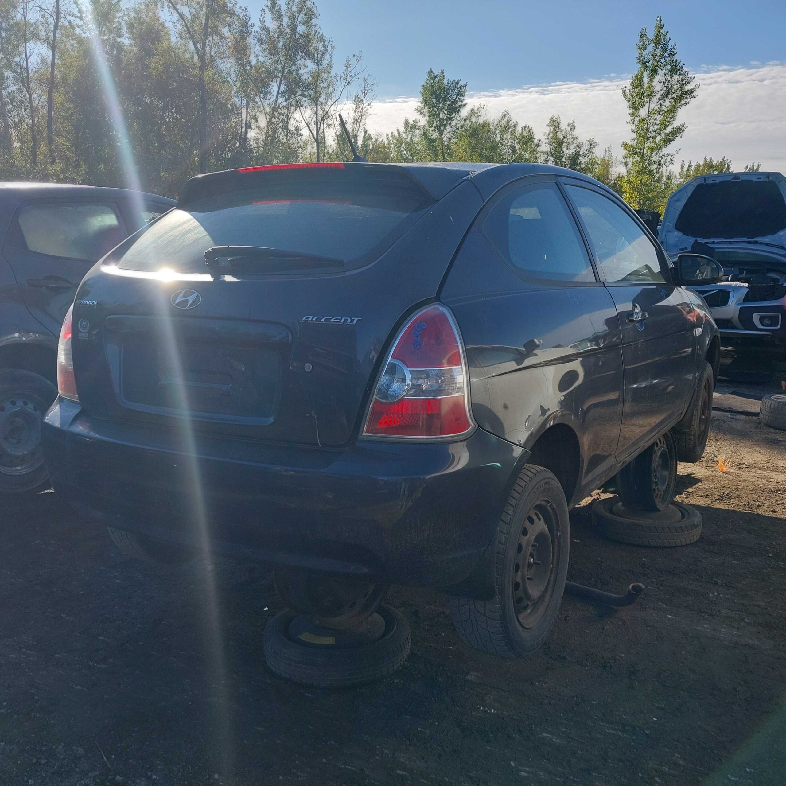 HYUNDAI ACCENT 2009