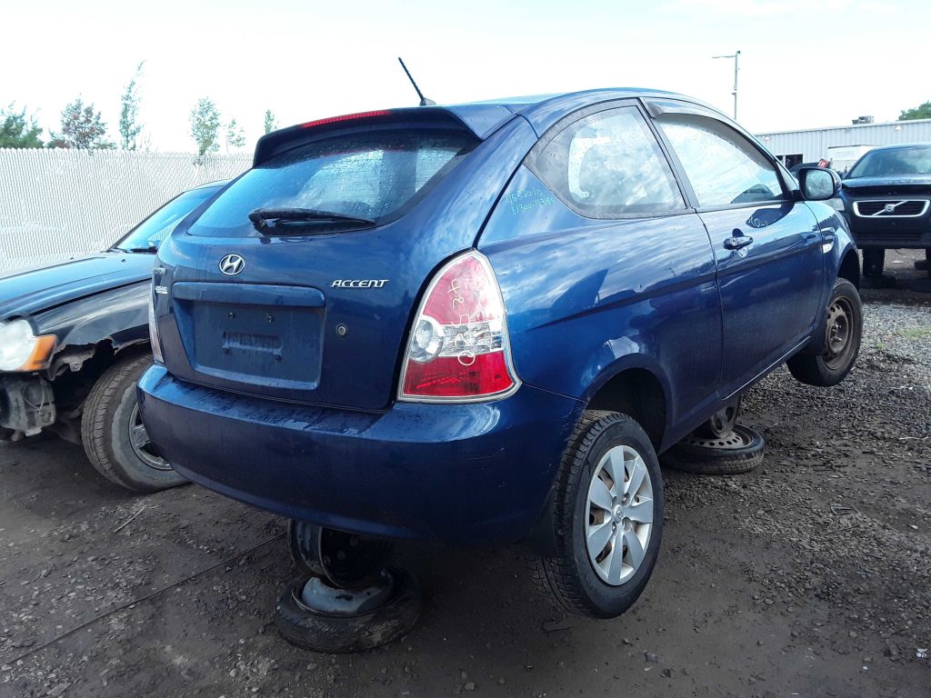 HYUNDAI ACCENT 2010