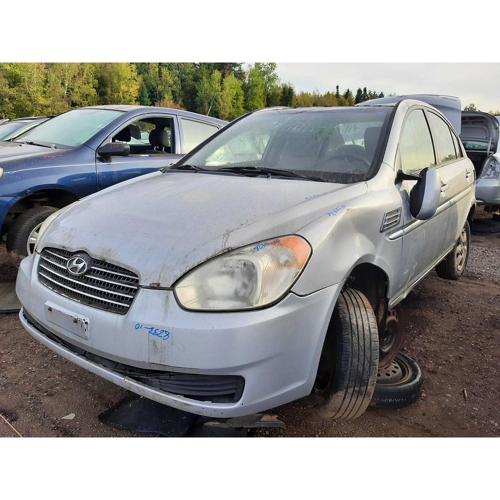 HYUNDAI ACCENT 2010