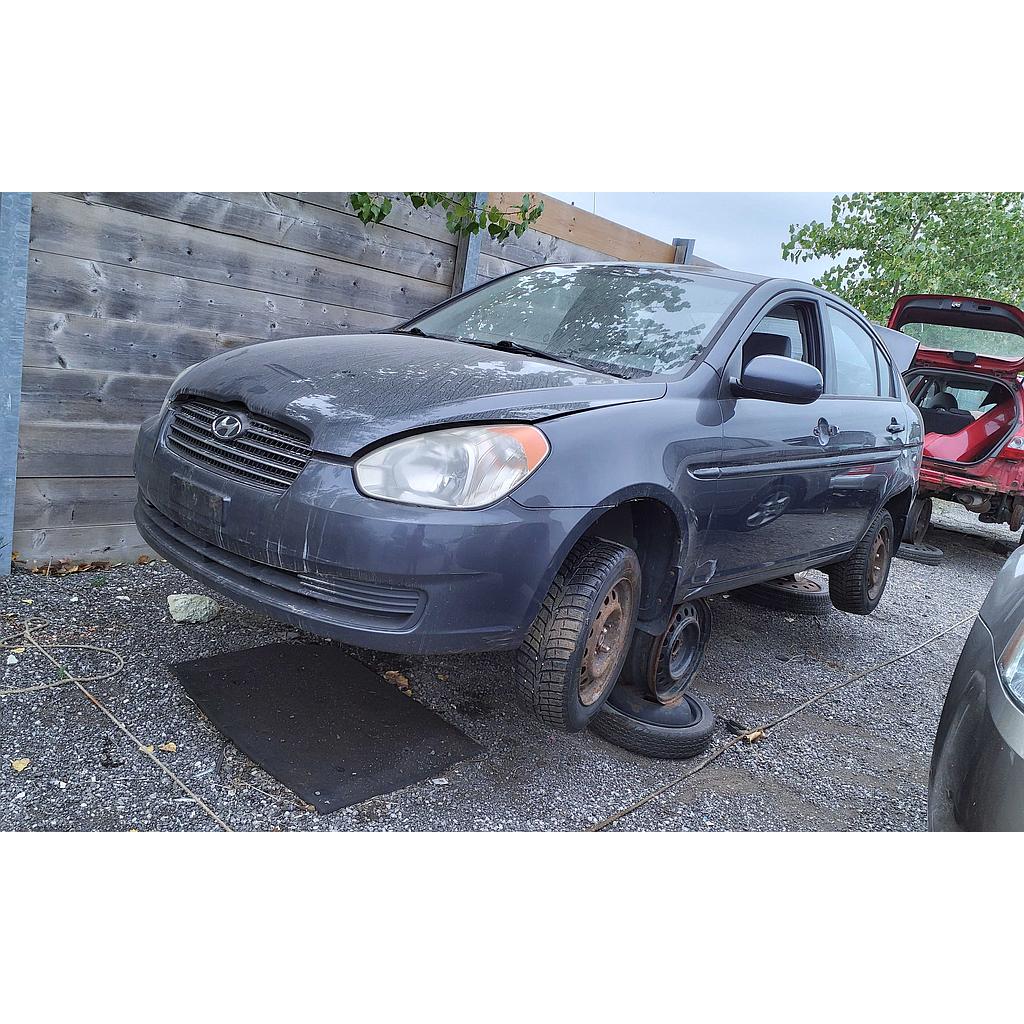HYUNDAI ACCENT 2010