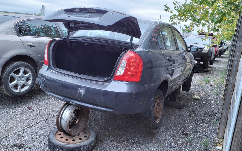 HYUNDAI ACCENT 2010