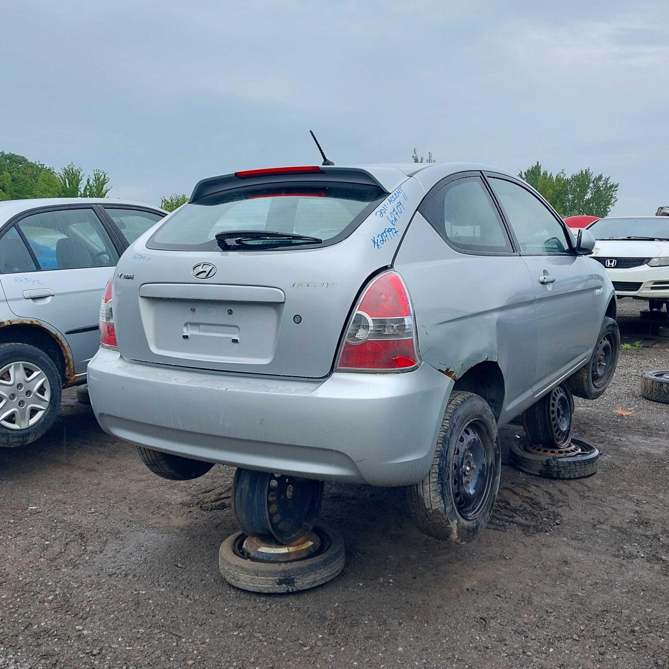 HYUNDAI ACCENT 2011