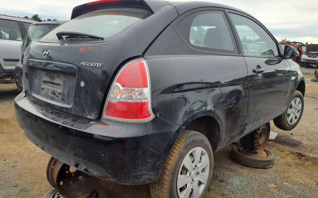 HYUNDAI ACCENT 2011