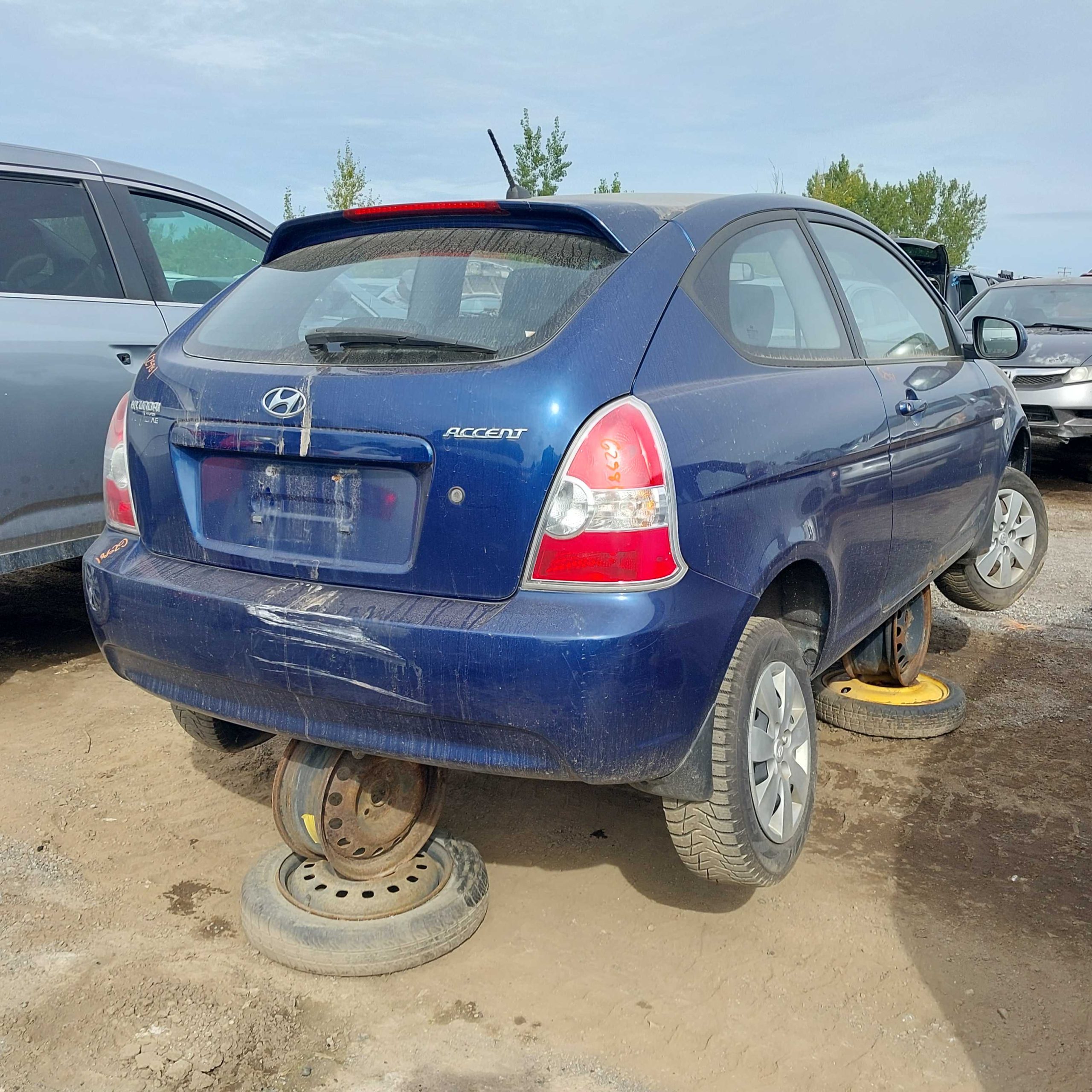 HYUNDAI ACCENT 2011