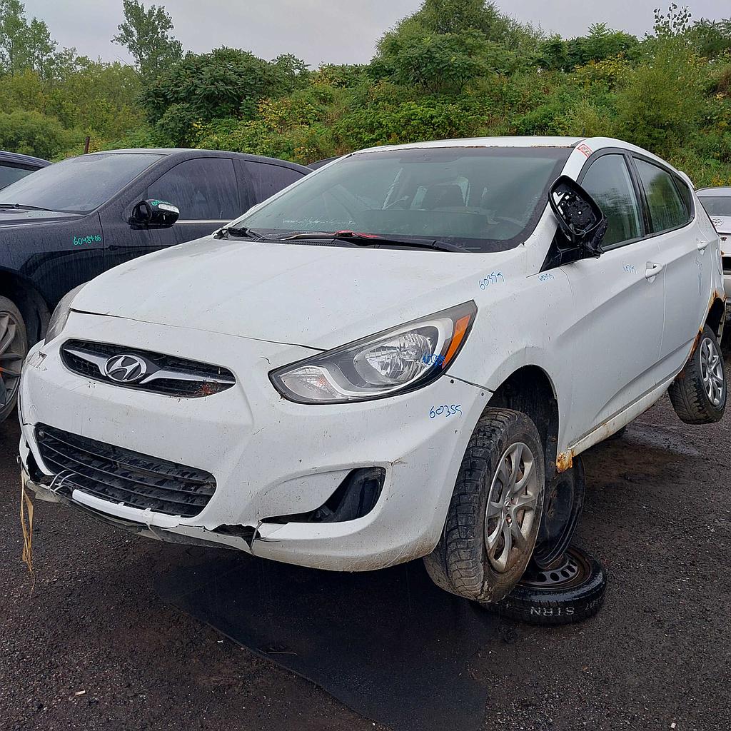 HYUNDAI ACCENT 2012