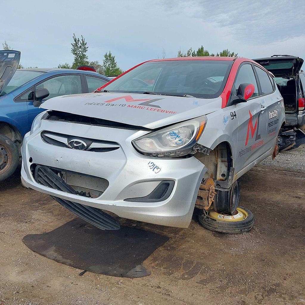 HYUNDAI ACCENT 2012