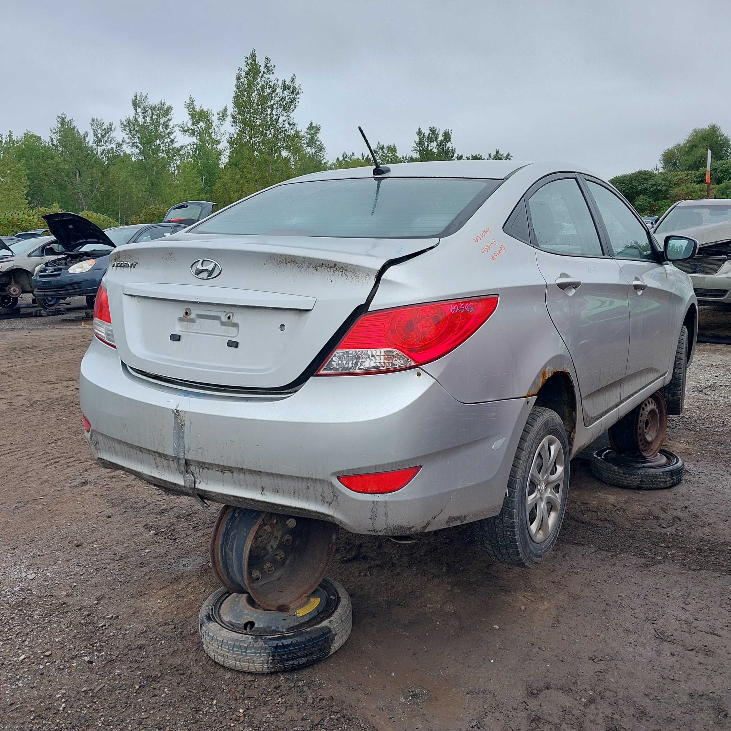 HYUNDAI ACCENT 2013